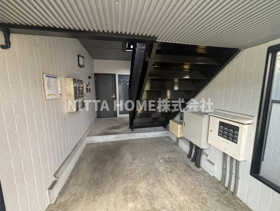 丹波篠山市杉のアパートのエントランス|物件入口です◎
