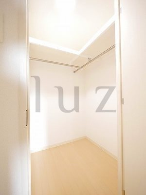 メゾンデンウエストの収納
