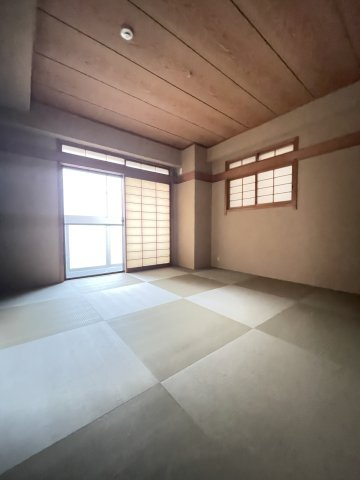 ヨシダビルの和室