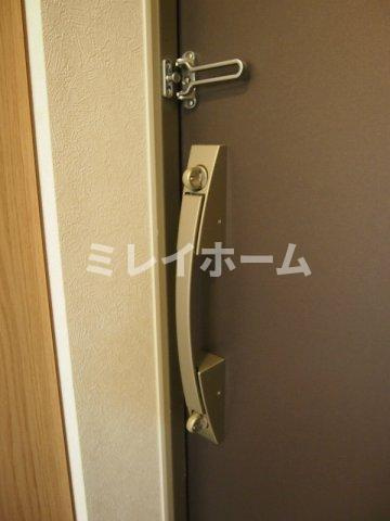 ルーブル南馬込参番館の玄関