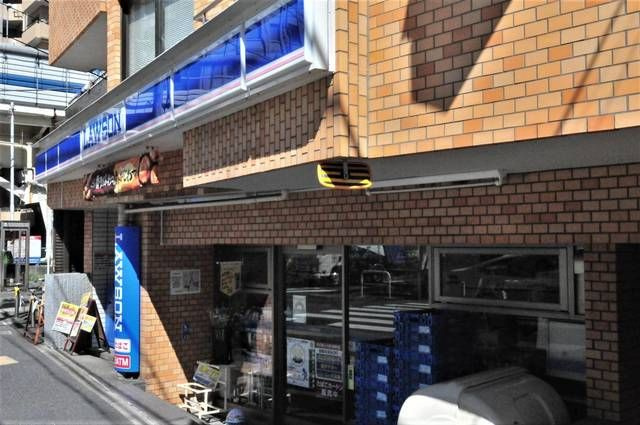メゾン三田綱町の周辺