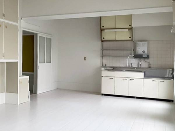 ビレッジハウス荒巻1号棟のキッチン|ビレッジハウスの同一物件・同一タイプの間取りの写真です