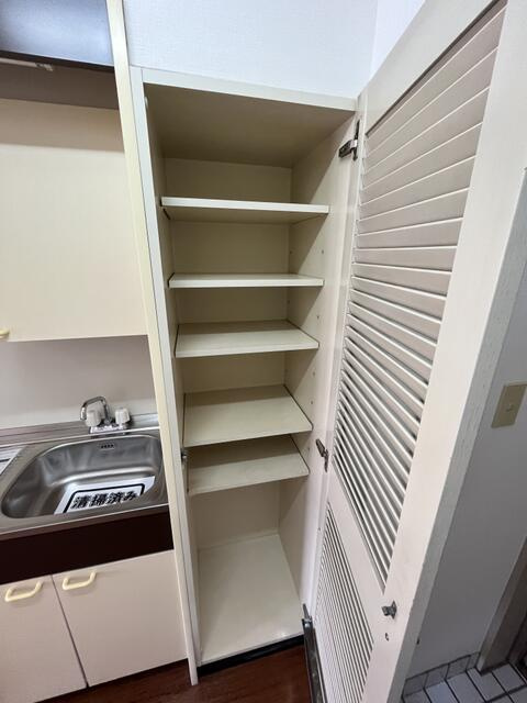 調布市小島町３丁目の賃貸マンションの収納|※他部屋参考