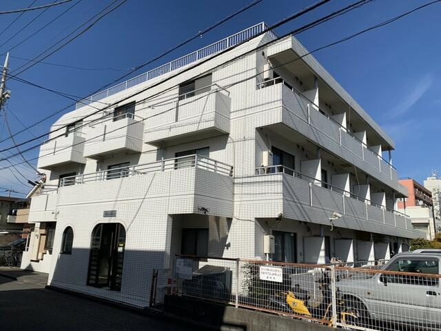 調布市小島町３丁目の賃貸マンションの外観