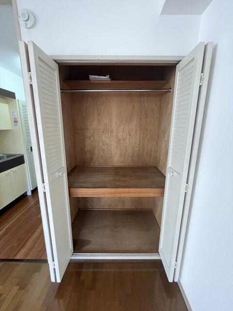 調布市小島町３丁目の賃貸マンションの収納|※他部屋参考