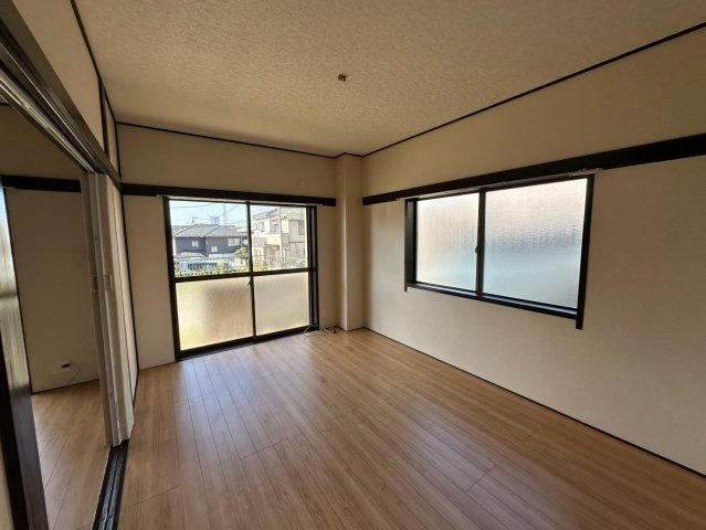 サンハイツ峯の居間・リビング