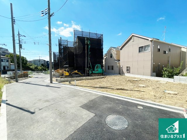 豊中市東泉丘　第2期　新築一戸建ての外観|現在建築中！落ち着いた街並みで新生活を始めることが出来そう！周辺の物件も併せてご紹介させて頂きます！