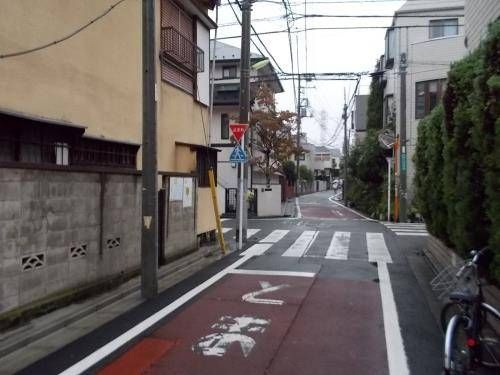 レジダンス・イン・三軒茶屋の周辺