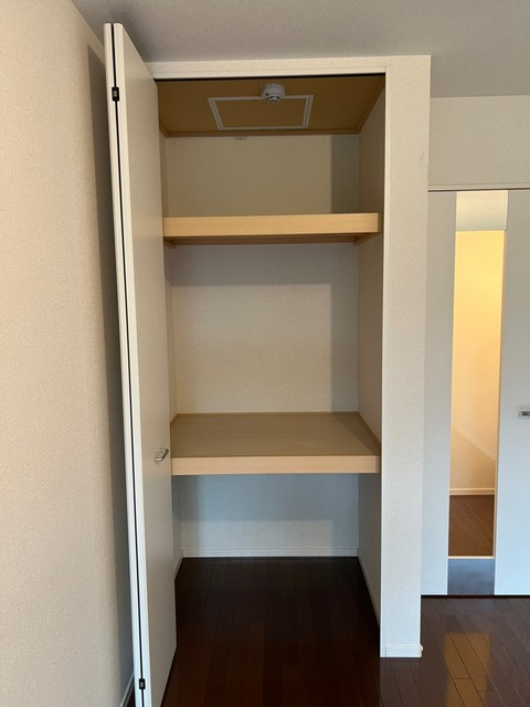 クレスト大久保の収納|※別号室の写真です