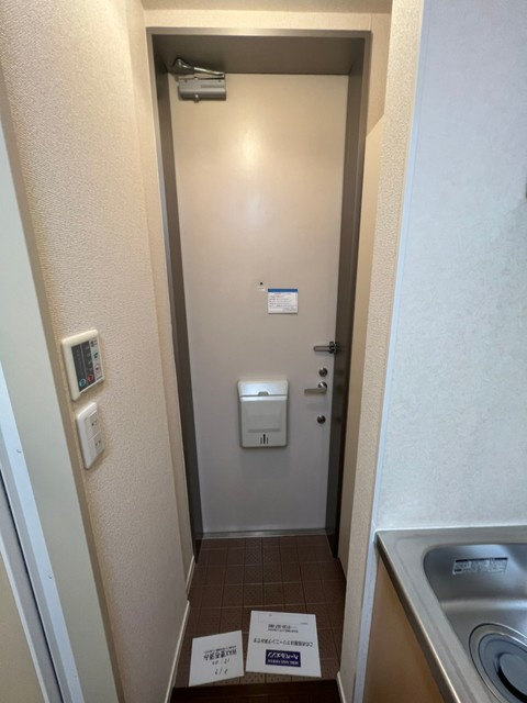クレスト大久保の玄関|※別号室の写真です