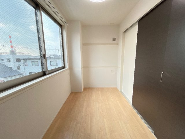 フォルマ日宇那の内装