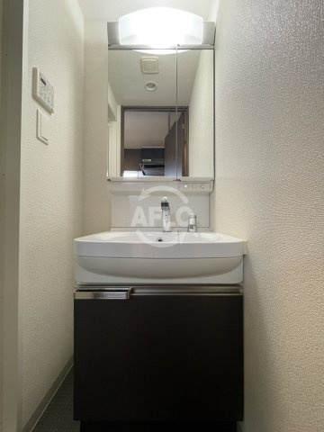 エス・キュート京町堀の独立洗面台|エス・キュート京町堀(旧プレサンス京町堀サウス)　独立洗面台