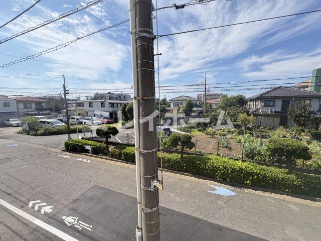 ムーンテラス多摩川の駐車場