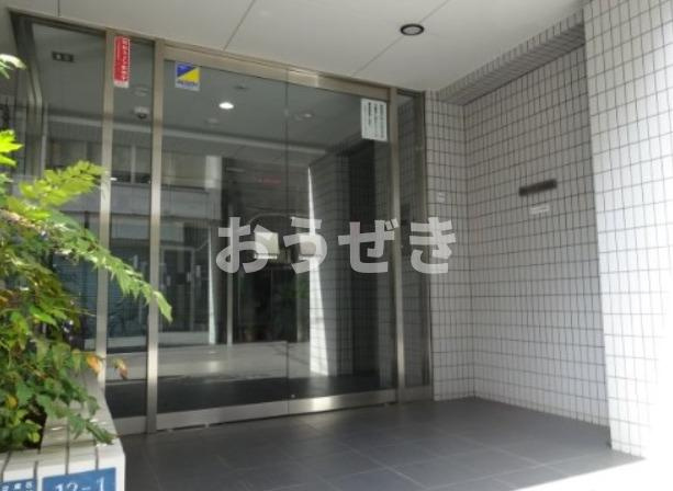 レガスタ浅草のエントランス