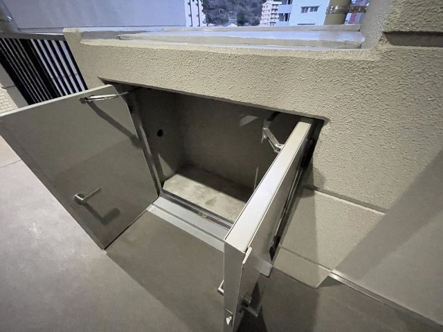 リヴィエール門司港ベイブリッジのその他|各階にゴミステーションがあるので、1階まで持って降りる必要も玄関前に生ごみを置き必要もありません！