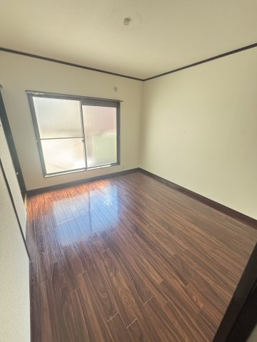 【寝室】 | 西淡路3丁目戸建