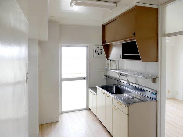 ビレッジハウス岩谷堂1号棟のキッチン|ビレッジハウスの同一物件・同一タイプの間取りの写真です