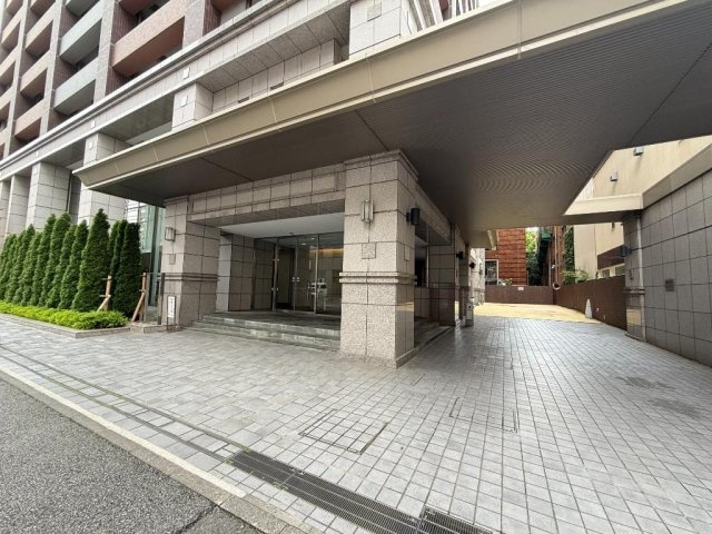 シティタワー横濱のエントランス