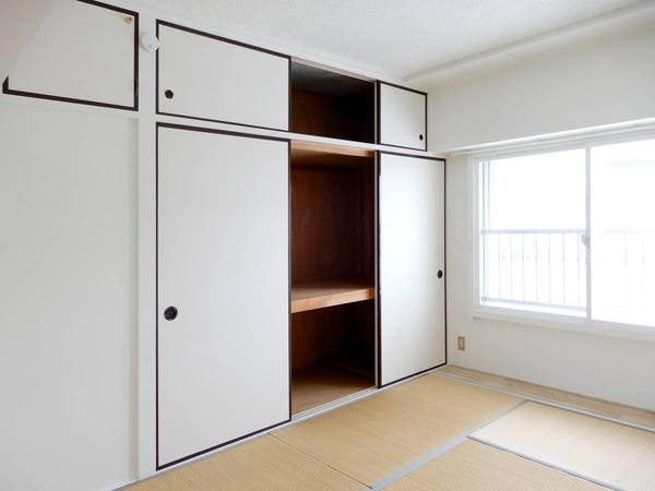 ビレッジハウス荒巻1号棟の収納|ビレッジハウスの同一物件・同一タイプの間取りの写真です