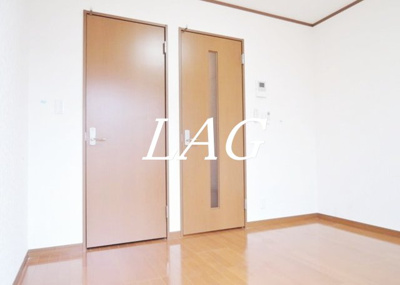 【居間・リビング】 | アムール 美園 | 洋室のお部屋です。