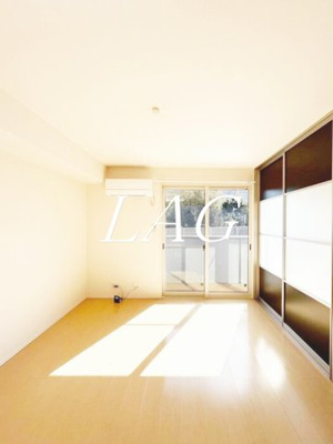 【居間・リビング】 | メゾン ミヤビ | 洋室のお部屋です。