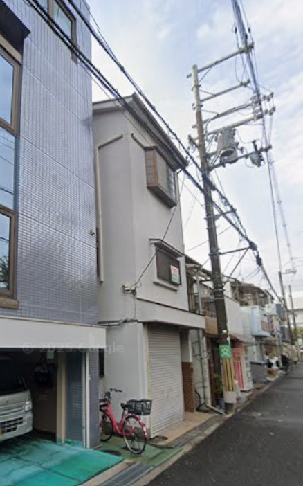 岡村貸家