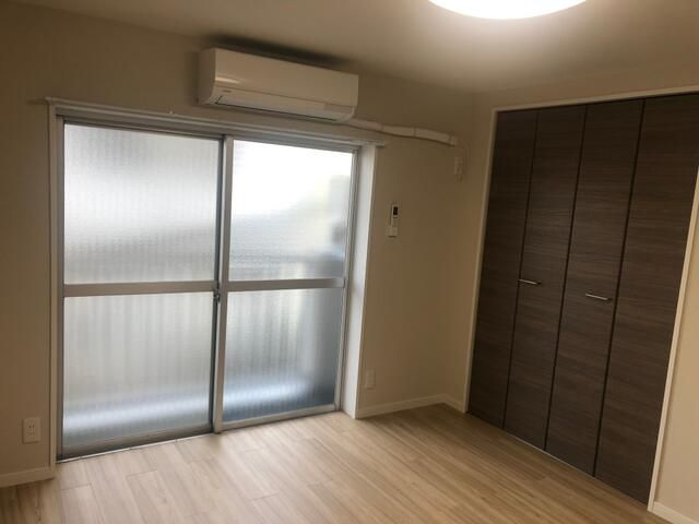 コーポ助川の寝室
