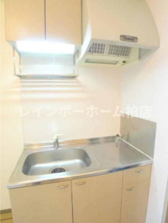仲介手数料50％半額キャンペーン物件のキッチン|使いやすいキッチンです