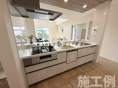 【仲介手数料０円】相模原市中央区緑が丘1丁目　新築一戸建てのキッチン|相模原市中央区緑が丘1丁目　新築一戸建て