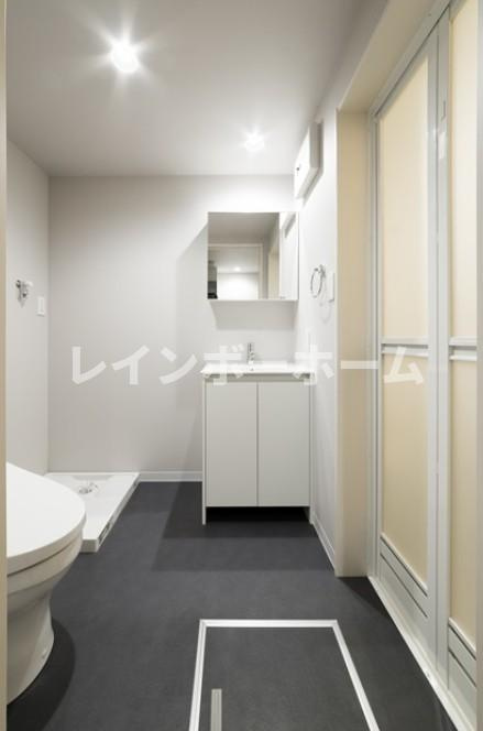 Casa Domani前原の独立洗面台