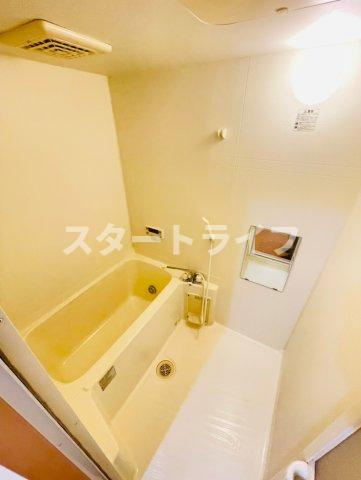 大阪市東淀川区西淡路４丁目の賃貸マンションの浴室