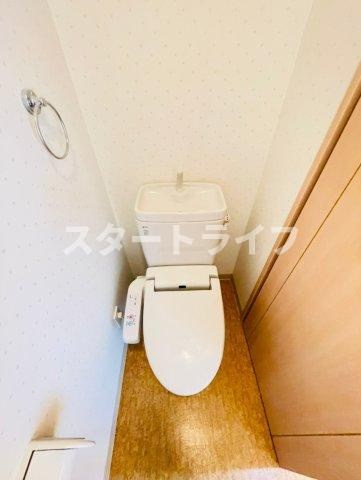 大阪市東淀川区西淡路４丁目の賃貸マンションのトイレ