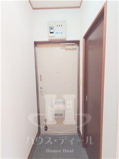 【玄関】 | ジョイフル岩淵 | 別号室参考写真です