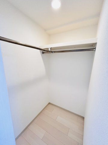【収納】ラ・シャルム西宮本町