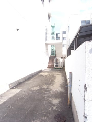 吹田市南金田１丁目の店舗事務所