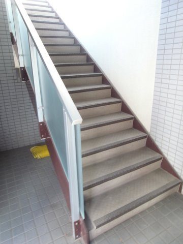 吹田市南金田１丁目の店舗事務所