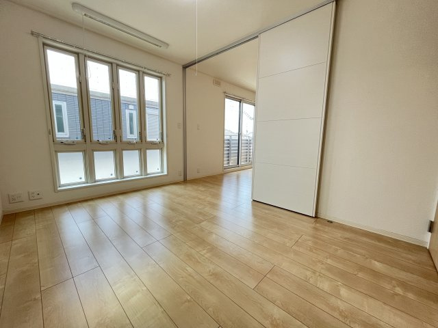 コモド大慶の内装
