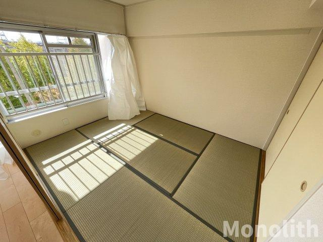 泉北鴨谷台３丁４号棟の和室