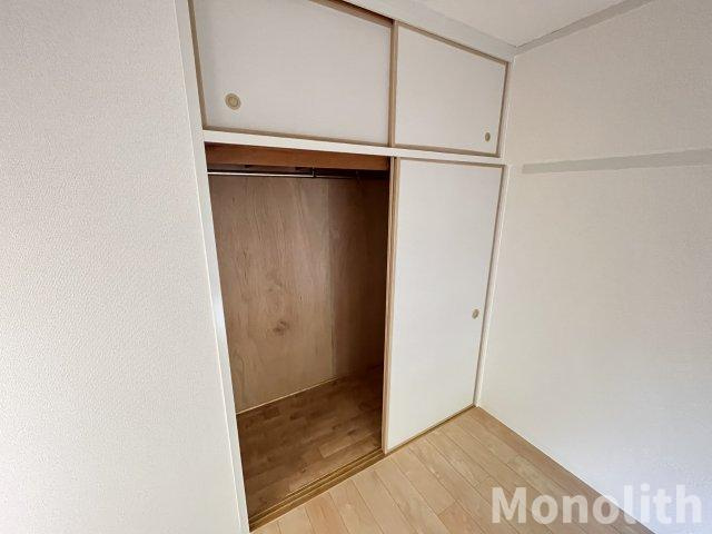 泉北鴨谷台３丁４号棟の収納