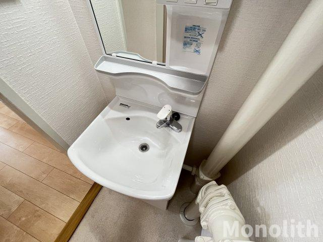 泉北鴨谷台３丁４号棟の洗面所