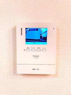 【防犯設備】 | 熱田区一番一丁目　売戸建 | 防犯性の高いTVモニター付きインターホン！