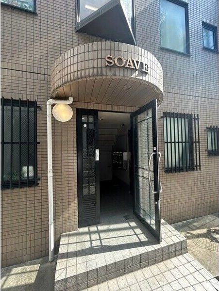 マンションソアーベのエントランス