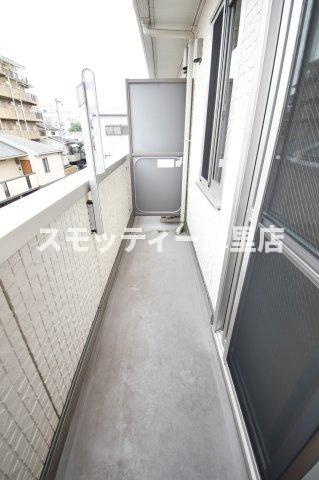 COZY岸里IIのバルコニー