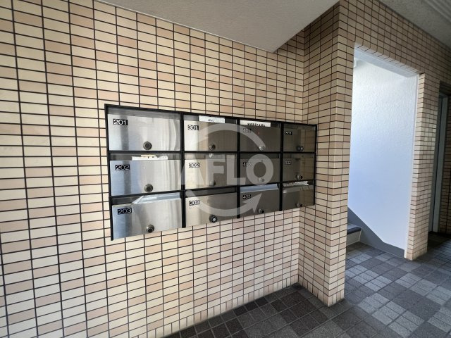グランドアーバンのその他共用部分|メールボックス