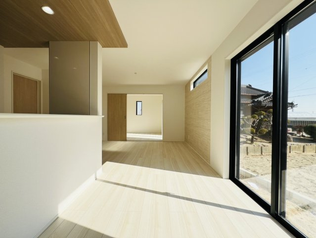 碧南市日進町4丁目22番『仲介手数料無料』新築一戸建て・建売の居間・リビング