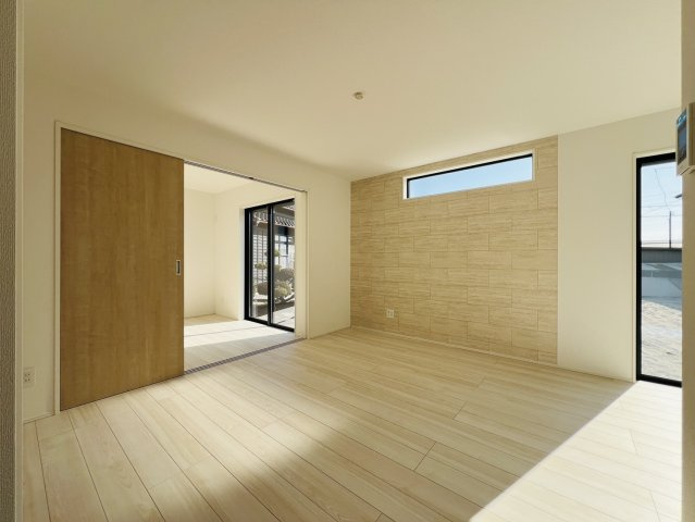 碧南市日進町4丁目22番『仲介手数料無料』新築一戸建て・建売の居間・リビング