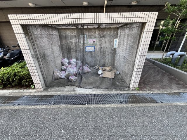 西宮市深津町の賃貸マンションのその他共用部分