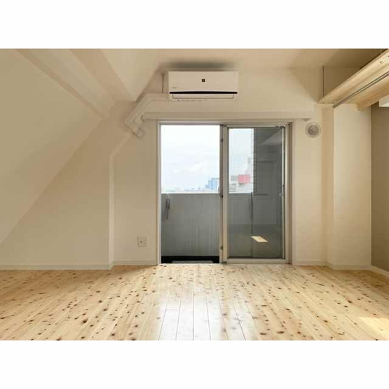 【居間・リビング】 | セジョリ高円寺 | 9.6帖のきれいな洋室。