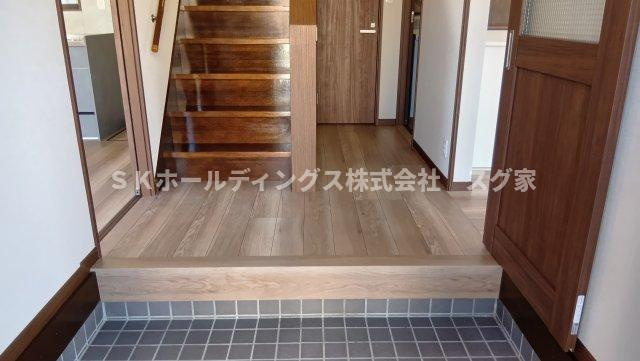 綾部市大島町中古住宅の玄関