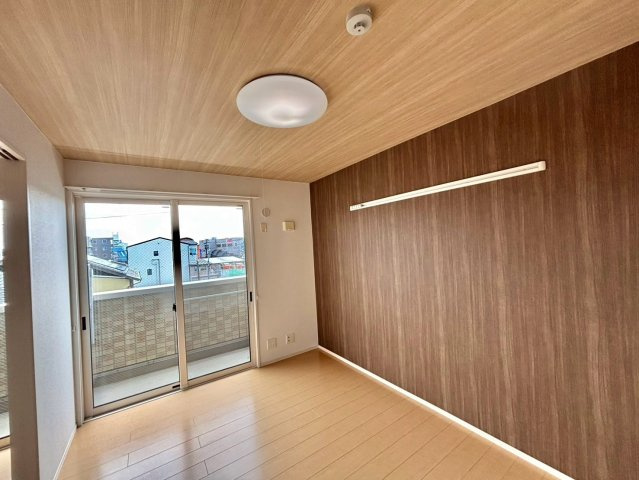 セジュール東浜尻の洋室